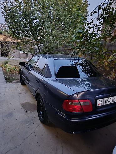 харизма: Mitsubishi Carisma: 2002 г., Механика, Седан — 1