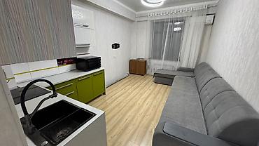 flat in osh: 🏡 Сдаётся 1-комнатная квартира в ЖК «Бристоль»! 📍 Адрес: ул. Аалы — 5
