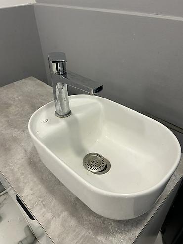 hamam kranti: Masaüstü/üstəqoyma hamam çanağı və qarışdırıcı kran dəsti - Dizayn — 1