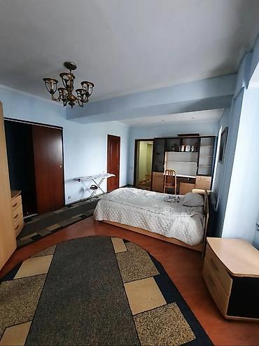 бишкеке квартира: 4 комнаты, 170 м², Кок-Жар мкр Индивидуалка, 2 этаж — 1