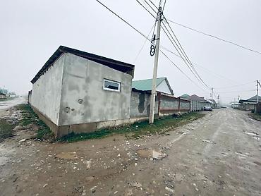 Продажа коттеджей и домов: 🏢 ПРОДАЁТСЯ ДОМ С КВАРТИРНЫМ БИЗНЕСОМ 📍 Район: ж/м Ак-Ордо-3 🏠 — 17