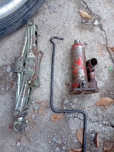 домкрат кузовной: Набор для подъёма автомобиля Домкрат оба рабочий на легковой