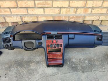 Панели, обшивки: Торпедо Mercedes-Benz 1996 г., Б/у, Оригинал, Германия — 3