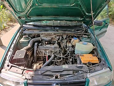 сокулук кун туу: Volkswagen Passat: 1994 г., 1.8 л, Кол менен иштөөчү, Бензин, Седан — 2