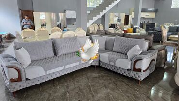 Divanlar: Künc divan, Yeni