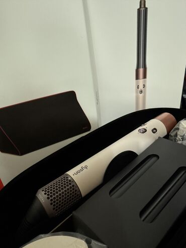 Фены: Продаю Dyson Long оригинал 100%. Пользовалась 2 раза . Состояние