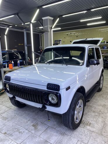 ВАЗ (ЛАДА): ВАЗ (ЛАДА) 4x4 Нива: 2016 г., 1.7 л, Механика, Бензин, Внедорожник at lalafo.kg — 5 ВАЗ (ЛАДА): ВАЗ (ЛАДА) 4x4 Нива: 2016 г., 1.7 л, Механика, Бензин, Внедорожник — 5