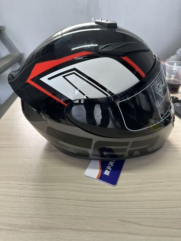 мото джерси: Мотошлем