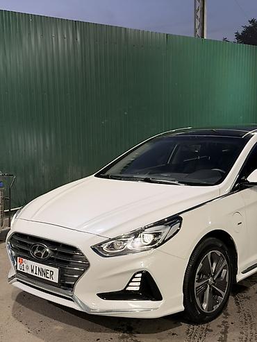 Hyundai Sonata: 2020 г., 2 л, Автомат, Гибрид, Седан