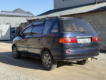 Toyota: Toyota Ipsum: 2000 г., 2 л, Автомат, Газ, Минивэн — 8