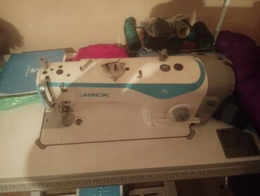бу швейная машина: Швейная машина