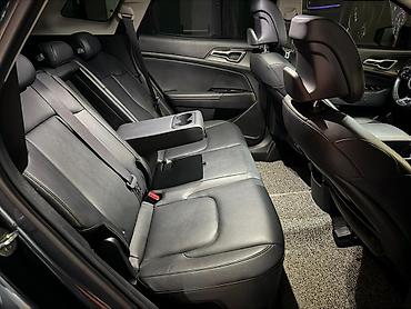 ауди кутро: Kia Sportage: 2023 г., Гибрид — 6