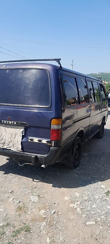 karavan maşın satışı: Toyota Hiace: 2.4 l | 1990 il Mikroavtobus — 4