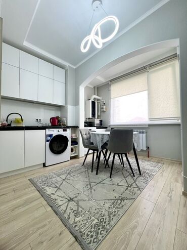куплю дом в районе лебединовка: 1 комната, 45 м², Элитка, 3 этаж, Евроремонт