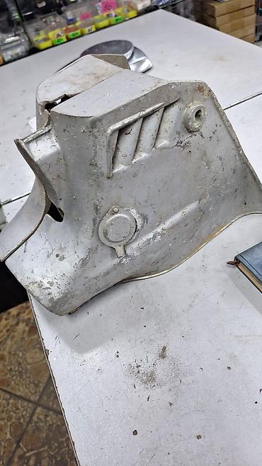 Мотозапчасти и аксессуары: Бензобак мотоцикл Урал 1000, реле зарядки урал 12в-500, колени — 9