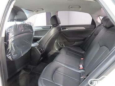 Hyundai: Hyundai Sonata: 2018 г., 2 л, Автомат, Газ, Седан — 7