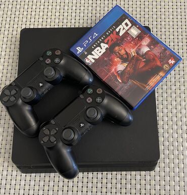 диск на сони плейстейшен 4: Продаю Play Station 4 slim Не прошитый Память: 500гб Версия: 2216а