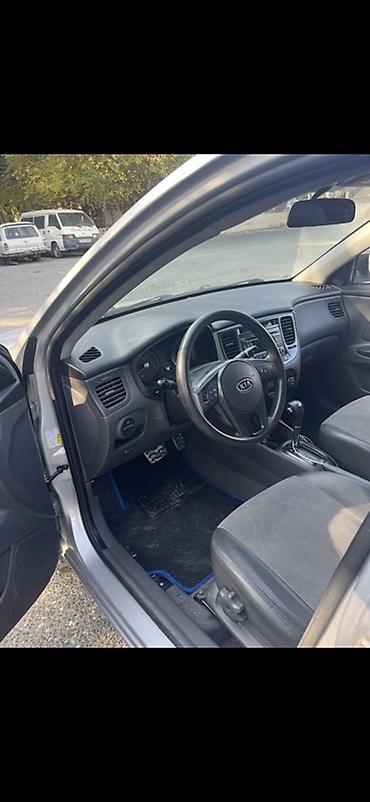 disk: Kredit aylıq 427 manat.ilkin ödənişə maşınla barter edərəm.Kia(Pride) — 8