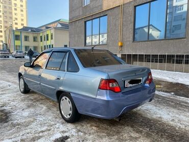 Daewoo: Daewoo Nexia: 2011 г., 1.6 л, Механика, Бензин, Седан