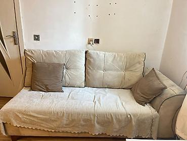 kabin kunc bolməsi: Künc divan – yumşaq parça üzlük, bej rəng. - L‑şəkilli quruluş: sağ və — 2