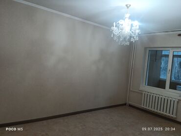 снять квартиру бишкек на долгий срок: 1 бөлмө, 35 кв. м, 105-серия, 5 кабат, Косметикалык ремонт