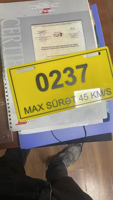 Mopedlər,skuterlər: 49cc motolar ucun nomreler satilir,tek tek alishda 8azn,10ve daha — 5