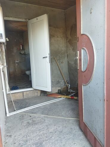 Həyət evləri və villaların satışı: 9 otaq, 200 kv. m, Kredit var, Orta təmir -da lalafo.az — 15 Həyət evləri və villaların satışı: 9 otaq, 200 kv. m, Kredit var, Orta təmir — 15
