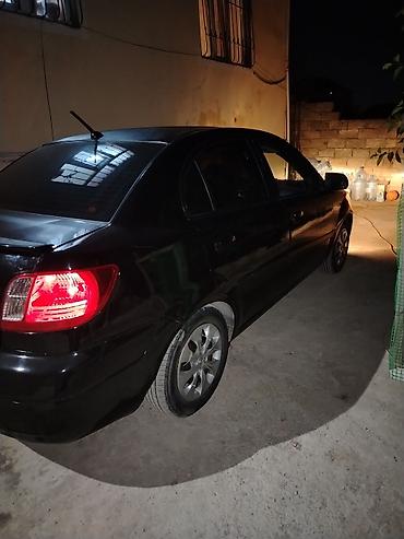 Avtomobil satışı: Kia Rio: 1.4 l | 2007 il Sedan — 4
