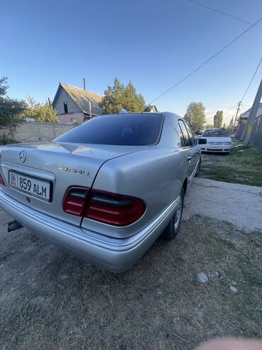 мерс а класс 160: Mercedes-Benz E-Class: 1996 г., 2.8 л, Механика, Бензин, Седан