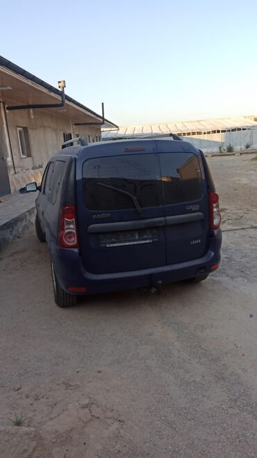 Dacia Logan: 1.5 l | 2009 il 3500000 km Limuzin