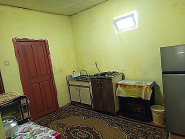 Həyət evi alıram: 🚨TƏCİLİ SATILIR. 📍 Ünvan: Göyçay rayonu, Çaxırlı kəndi 🔹 2 otaqlı ev — 5