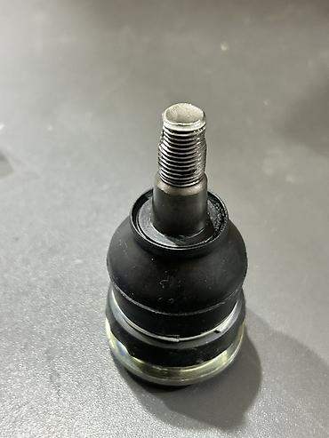 saravoy: 43330-0D030 – Toyota Aqua şaravoy Alternativ kodlar: * 43330-0D020 * — 3