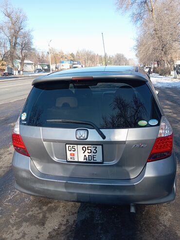 газ на афто: Honda Fit: 2003 г., 1.3 л, Вариатор, Бензин, Хэтчбэк