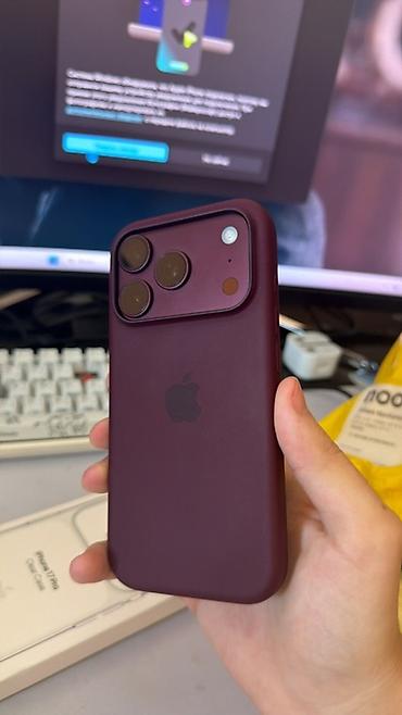 IPhone 18 Pro, Новый, 256 ГБ, Бордовый, Чехол, Коробка, 100 %