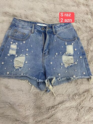 Dəstlər, kostyumlar: Qadın geyimləri dəsti – müxtəlif ölçülər 1) Qara bluz - Brend: Amisu — 7