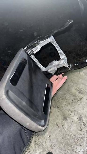 multimedia 1din: NASLON ZA RUKU ZA VOLKSWAGEN GOLF 7, GOLF 7 ALLTRACK | Naslon za — 1