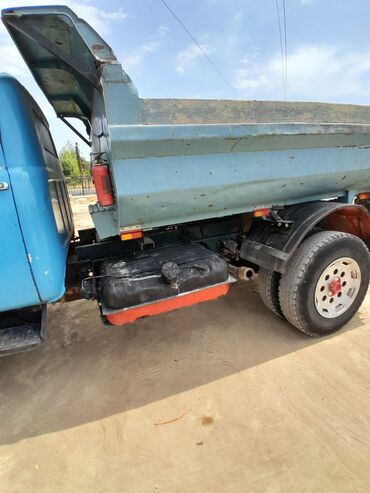 ZİL : 8 l | 1995 il 650000 km