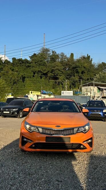 срочно продаю в связи с переездом: Kia K5: 2019 г., 0.2 л, Автомат, Газ, Седан