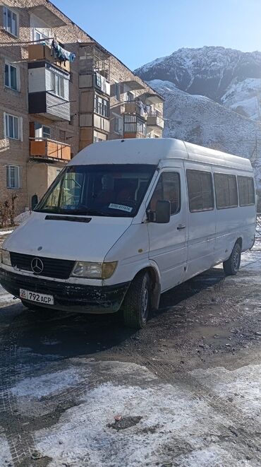 транспорт машина: Легкий грузовик, Mercedes-Benz, Дубль, 2 т, Б/у