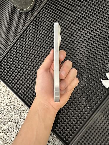 Apple iPhone: IPhone 15 Pro, Б/у, 256 ГБ, White Titanium, Зарядное устройство, Чехол, Защитное стекло, 88 % at lalafo.kg — 5 Apple iPhone: IPhone 15 Pro, Б/у, 256 ГБ, White Titanium, Зарядное устройство, Чехол, Защитное стекло, 88 % — 5