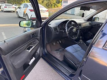 bugatti veyron: Volkswagen Golf: 1999 г., 1.8 л, Механика, Бензин, Хэтчбэк — 9