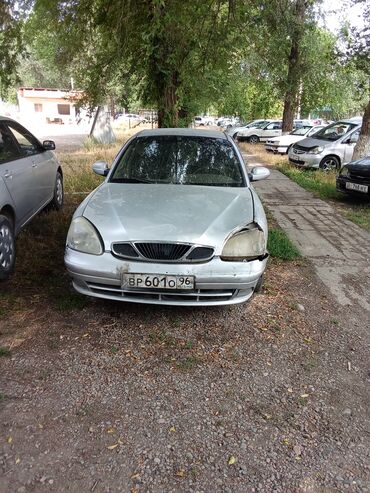 украшения для машины: Daewoo Nubira: 2001 г., 1.6 л, Автомат, Бензин, Седан