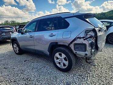 inter: Toyota RAV4: 2020 г., 2.5 л, Автомат, Гибрид — 5