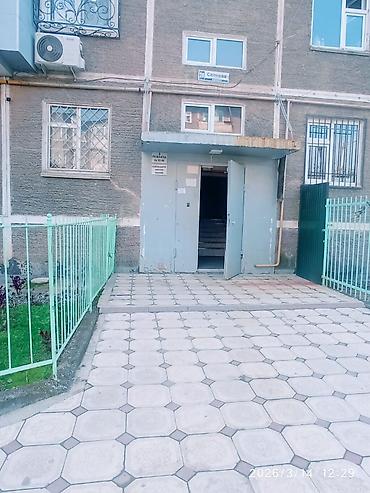 Паркинги: Дворовая территория многоквартирного дома. - Просторная придомовая — 12