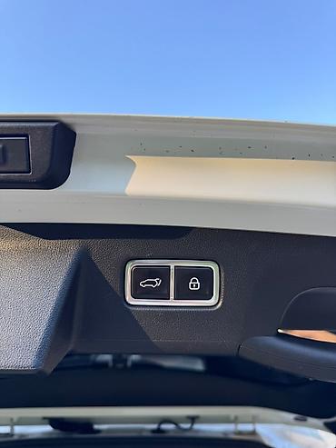 Kia: Kia Sorento: 2022 г., Кроссовер — 12