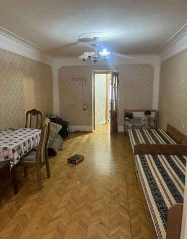 Uzunmüddətli kirayə evlər: 80 kv. m, 3 otaqlı -da lalafo.az — 10 Uzunmüddətli kirayə evlər: 80 kv. m, 3 otaqlı — 10