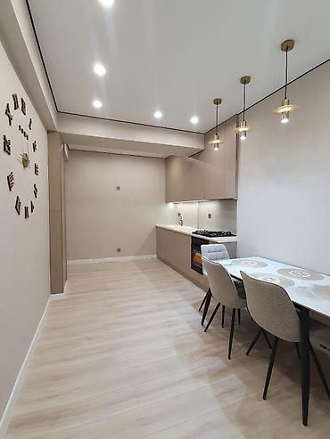 панорамные: 2 комнаты, 70 м², Элитка, 10 этаж, Дизайнерский ремонт — 3