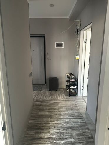 квартиры от собственника: 2 комнаты, 57 м², 3 этаж, Евроремонт