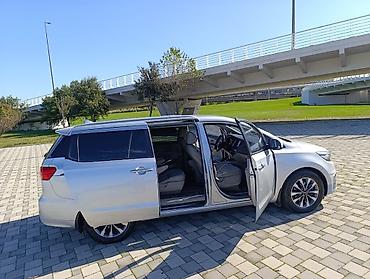 karavan satışı qiymeti: Kia Carnival: 2.2 l | 2015 il Van/Minivan — 6