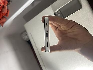 9 iphone: IPhone 17 Pro Max, Новый, 256 ГБ, Серебристый, Чехол, 100 % — 5